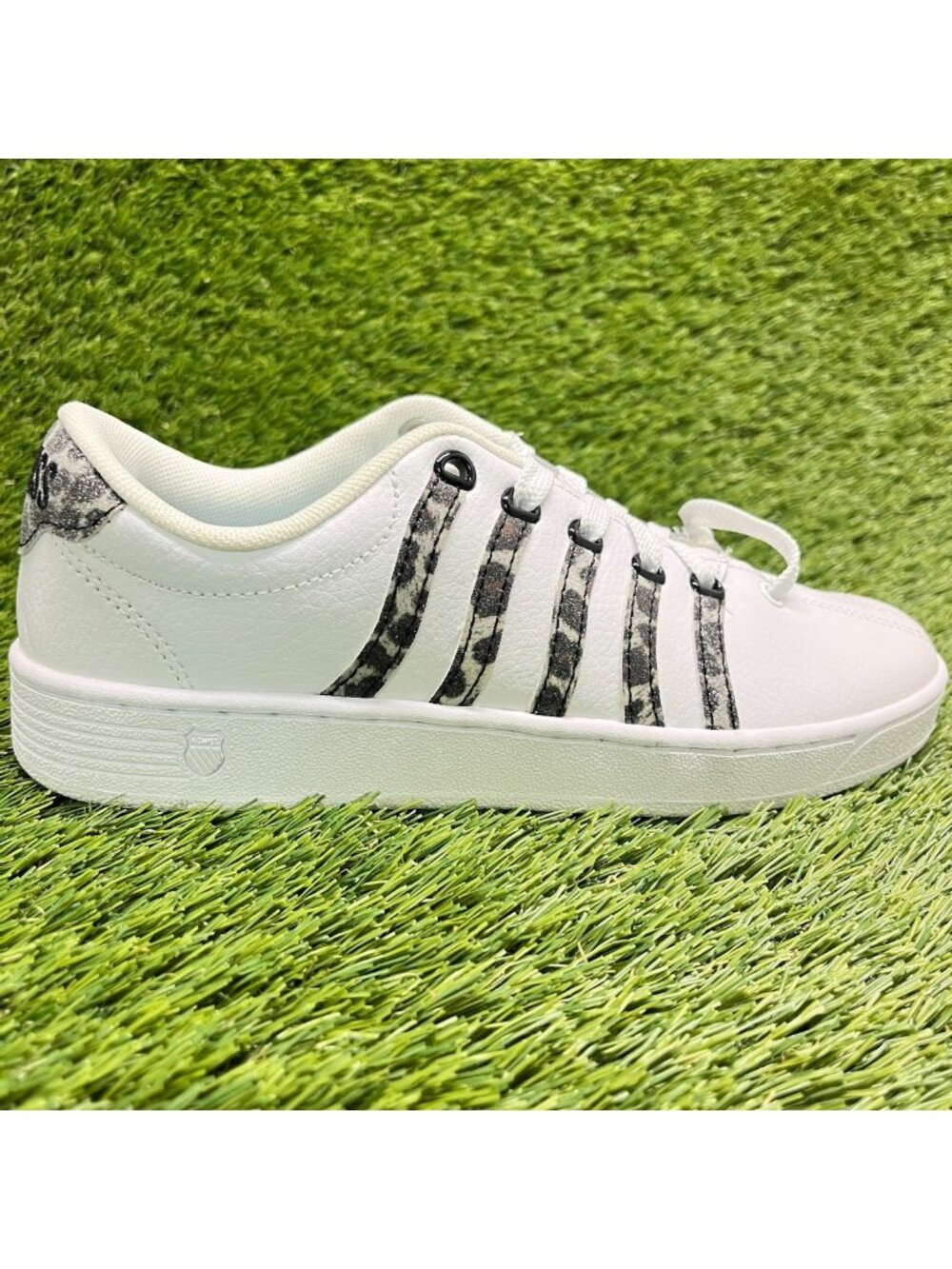 K-Swiss Court Pro II Leopard Womens Size 7 White Black Athletic Shoes Sneakers
